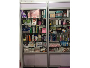 化妆品展柜-18