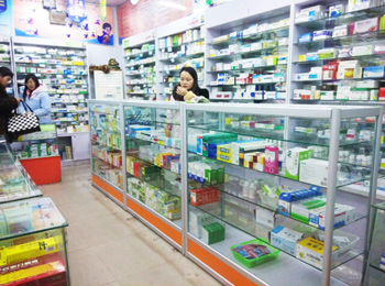 药店展柜-1